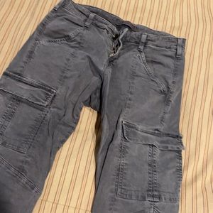 Skinny cargo pants